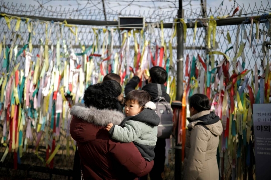 Warga Korea Peringati Imlek di Perbatasan