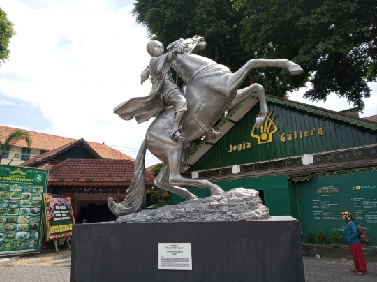 Mengunjungi Pameran Sastra Perang Diponegoro di Yogyakarta