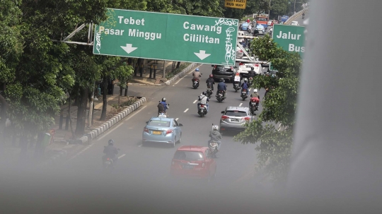 Plang Penunjuk Arah di Pancoran Jadi Korban Vandalisme