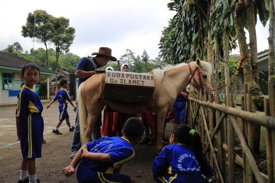 Kuda Pustaka, Derap Literasi di Lereng Gunung Slamet