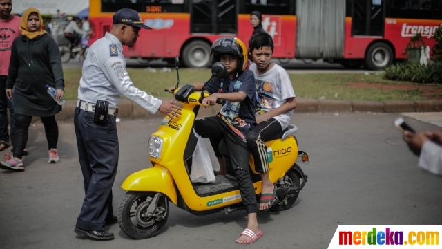 Foto Dishub Sosialisasikan Larangan Motor Listrik  Migo 