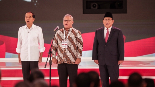 Keakraban Jokowi-Prabowo di Panggung Debat Pilpres 2019