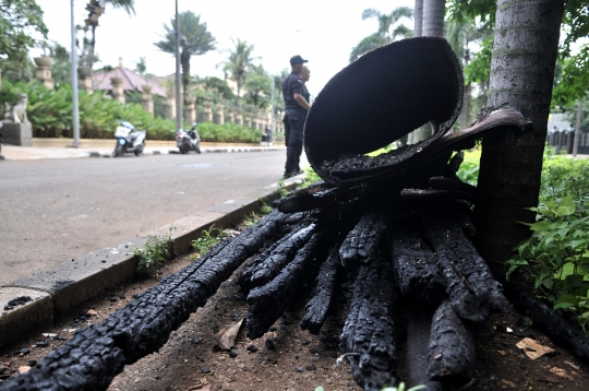 Suasana Rumah Ketua DPR RI Pasca Dilalap Si Jago Merah