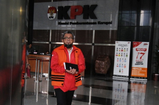 KPK Periksa Tersangka Suap Mantan Anggota DPRD Sumut