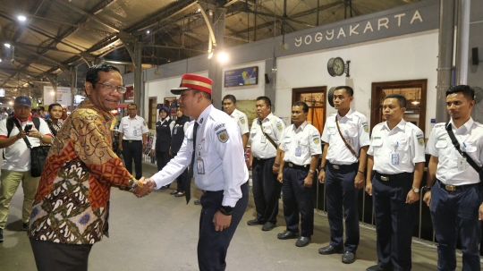 Dialog Jelajah Kebangsaan Sambangi Stasiun Tugu Yogyakarta
