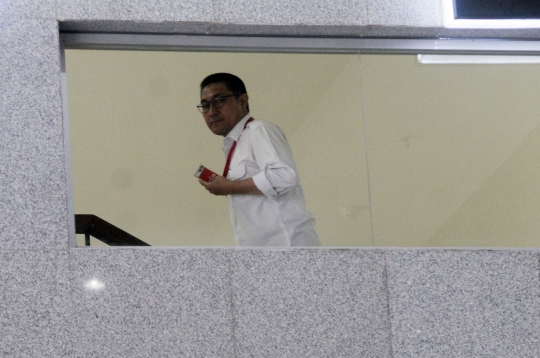 KPK Periksa Anggota DPR Dari Fraksi PAN Terkait Kasus Suap