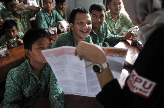 Antusiasme Pemilih Pemula Disabilitas Mengikuti Sosialisasi Pemilu