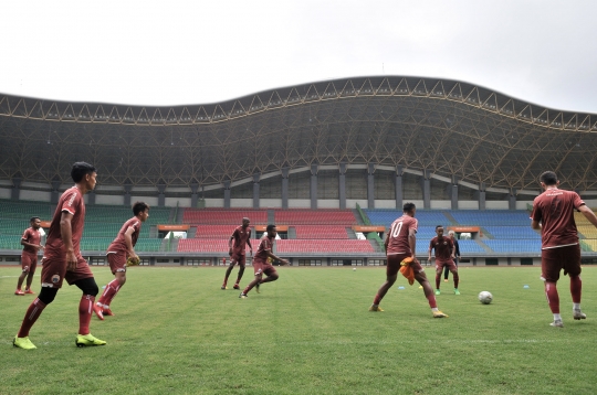 Latihan Persija Jakarta Jelang Menghadapi Tira-Persikabo