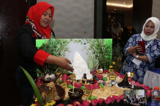 Menengok Lomba Kreasi Jajanan Pasar Tradisional