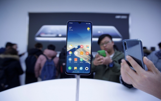 Ini Penampakan Mi 9, Smartphone Jagoan Xiaomi