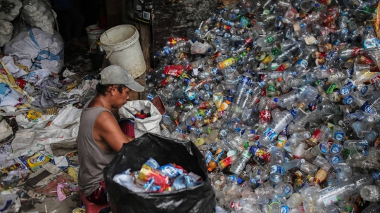 Lahan Ditempati Pemulung, Pemprov DKI Batal Bangun Kantor Damkar