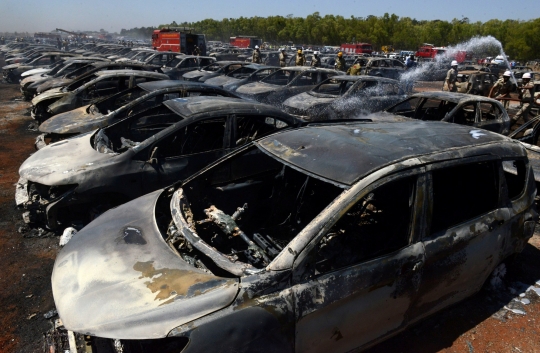 Gara-gara Rumput Terbakar, 300 Mobil Hangus Saat Pertunjukan Aero India