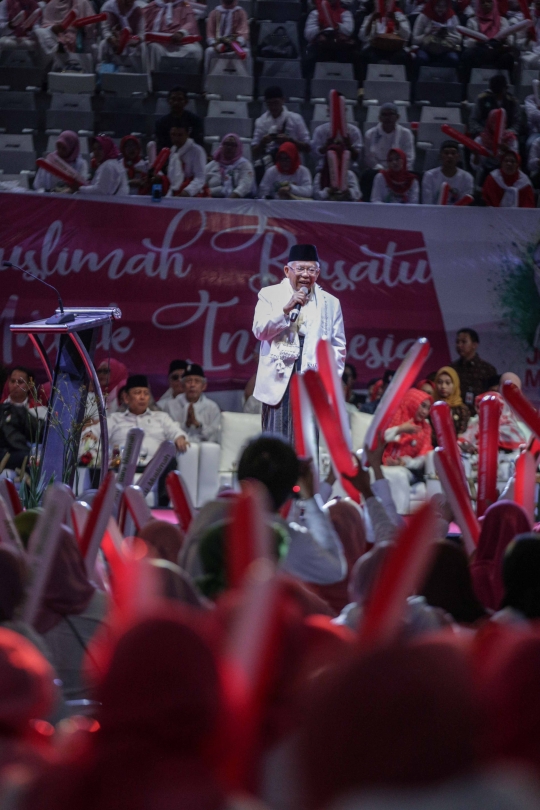 Ribuan Muslimah Deklarasi Dukung Jokowi-Ma'ruf