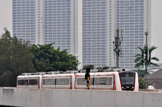 Jadwal Operasional LRT Kelapa Gading-Velodrome Molor