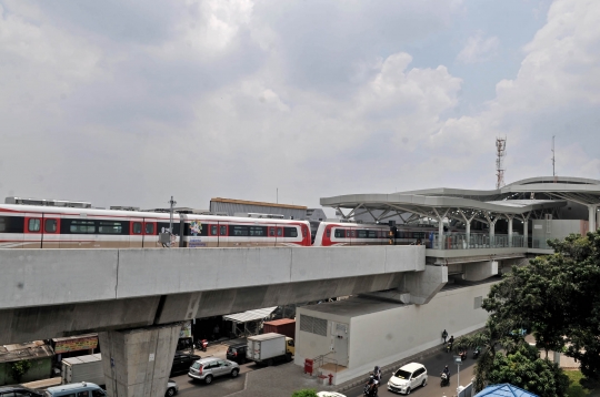 Jadwal Operasional LRT Kelapa Gading-Velodrome Molor