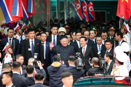 Kim Jong-un Jejakkan Kaki di Vietnam