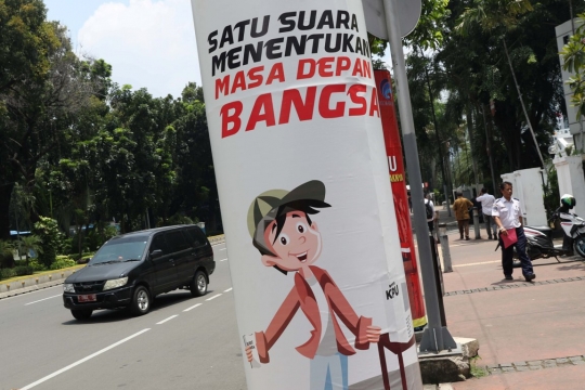 Media Sosialisasi Pemilu 2019 Mulai Bertebaran di Jalan Medan Merdeka Barat