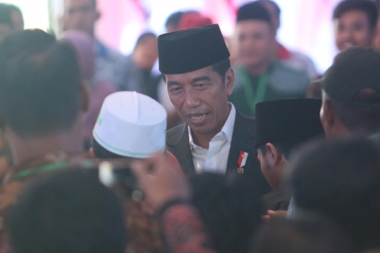 Jokowi Cek Penyaluran KUR di Tasikmalaya