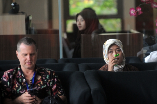 Bupati Lampung Timur Penuhi Panggilan KPK