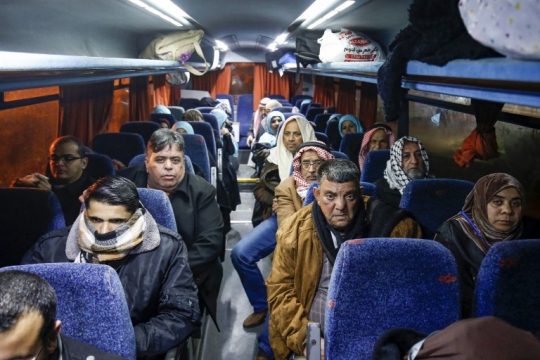 Kebahagiaan Warga Palestina Bisa Kembali Umroh