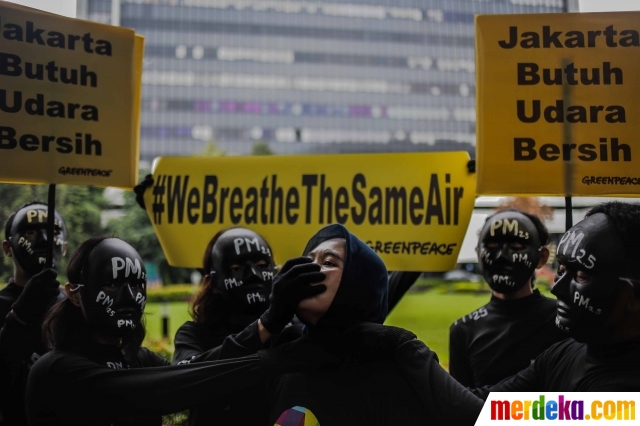 Foto Aksi Greenpeace Soroti Kualitas Udara Jakarta Paling Buruk Di Asia Tenggara 8346