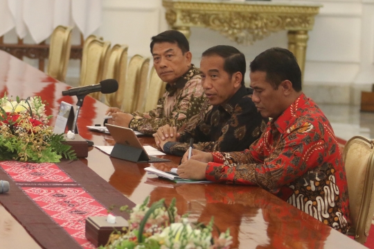 Jokowi Terima Kunjungan Asosiasi Petani Tebu Rakyat Indonesia