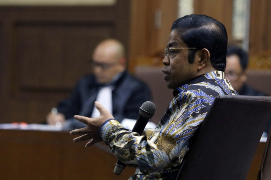 Idrus Marham Jalani Sidang Keterangan Terdakwa