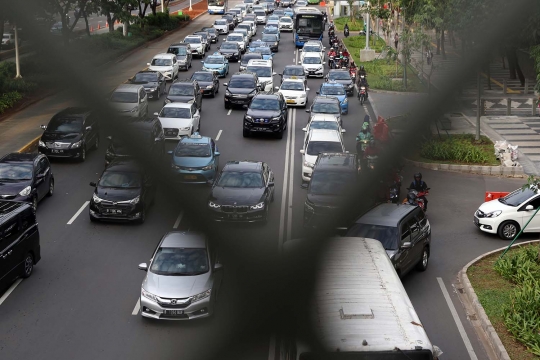 Kendaraan Bermotor Jadi Penyumbang Polusi Udara Terbesar Ibu Kota