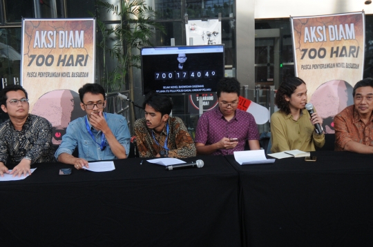 Aktivis Antikorupsi Peringati 700 Hari Penyerangan Novel Baswedan