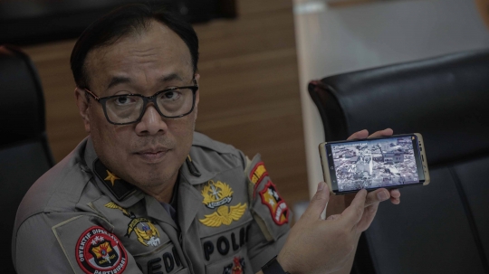 Karopenmas Polri Tunjukkan Kerusakan di Lokasi Teroris Sibolga