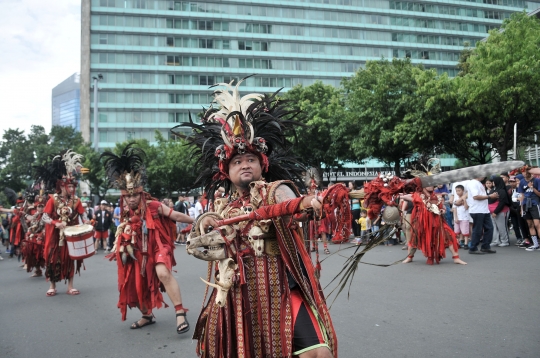 Tari Kabasaran Minahasa Meriahkan Car Free Day