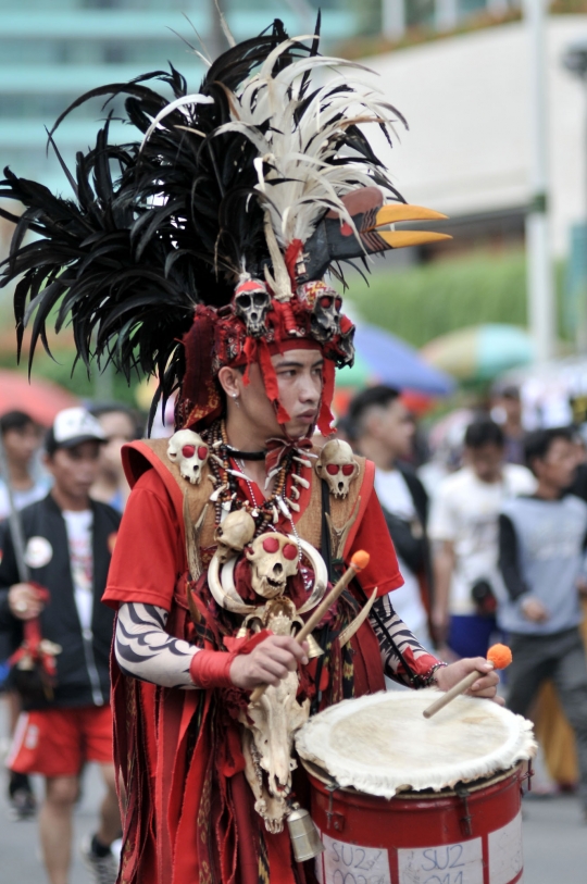 Tari Kabasaran Minahasa Meriahkan Car Free Day