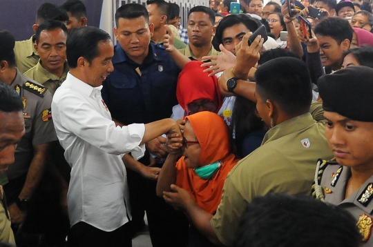 Presiden Jokowi Jajal MRT Bundaran HI-Lebak Bulus