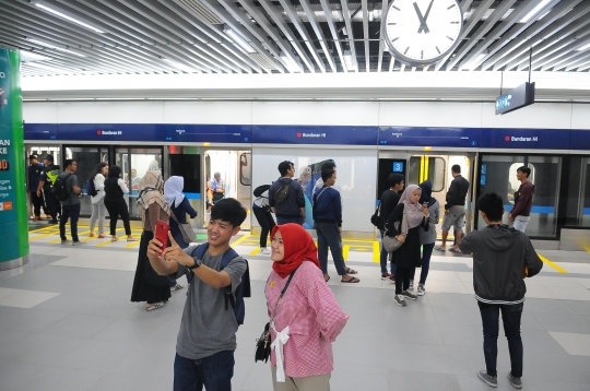 Intip Megahnya Stasiun MRT Jakarta