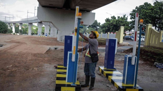 Melihat Pembangunan Parkir Kendaraan untuk Penumpang MRT