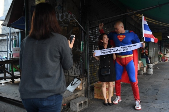 Saat 'Superman' Ajak Warga Thailand Berikan Suara untuk Pemilu