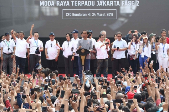 Bersama Anies Baswedan, Jokowi Resmikan MRT di Bundaran HI