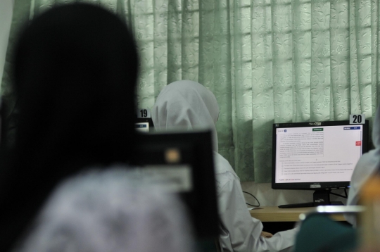 Melihat Pelaksanaan UNBK di SMKN 50 Jakarta