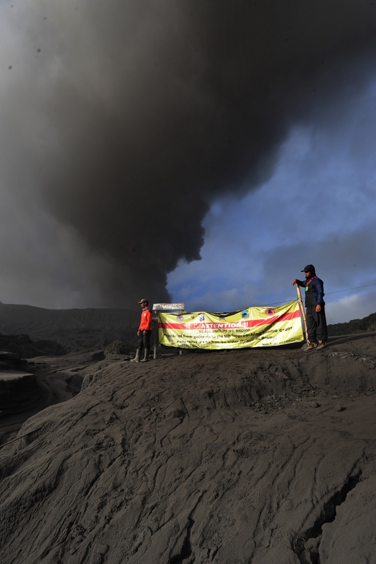 Penjagaan Kawah Gunung Bromo Diperketat