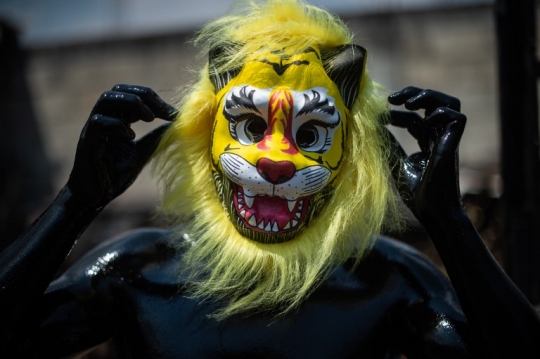 Tradisi Xinacates, Pemuda Meksiko Menghitam