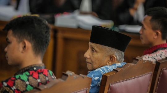 Amien Rais Bersaksi di Sidang Ratna Sarumpaet