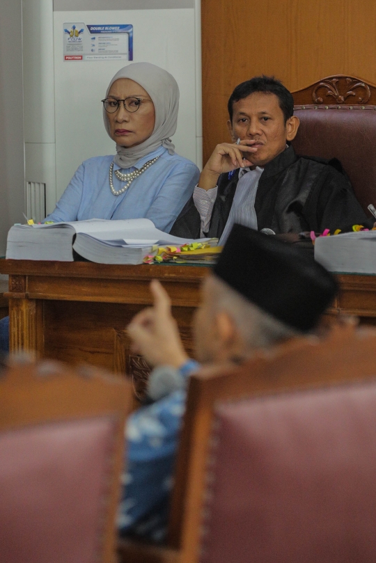 Amien Rais Bersaksi di Sidang Ratna Sarumpaet