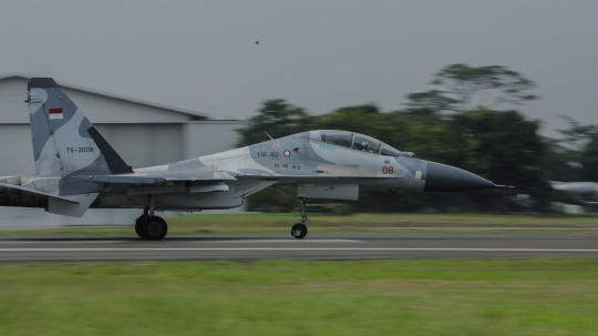 Gelar Joy Flight, Kasau, Kasad dan Kasal Naik Sukhoi SU-30