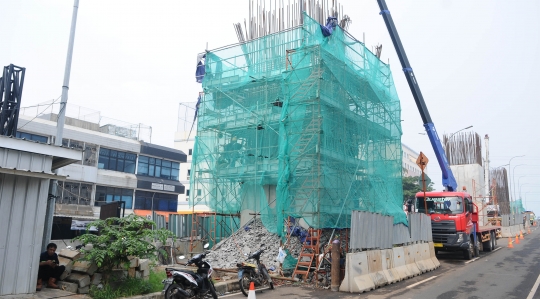 Memantau Progres 6 Ruas Tol Jakarta di Kelapa Gading