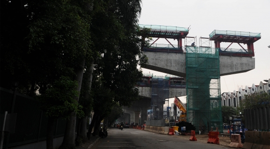 Memantau Progres 6 Ruas Tol Jakarta di Kelapa Gading