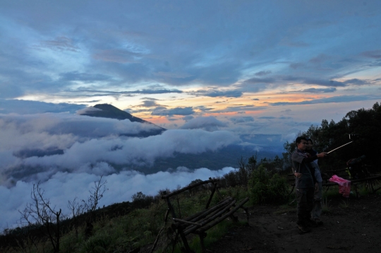 Menjelajahi Keindahan Gunung Sumbing