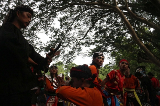 Mengenal Kesenian Ebeg, Pentasnya Para Arwah