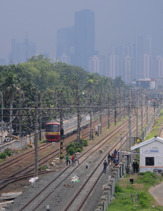 Hari Ini, Jalur Kereta Api Dwiganda Jatinegara-Cakung Beroperasi