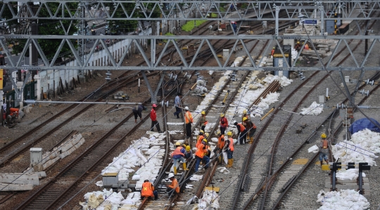 Hari Ini, Jalur Kereta Api Dwiganda Jatinegara-Cakung Beroperasi