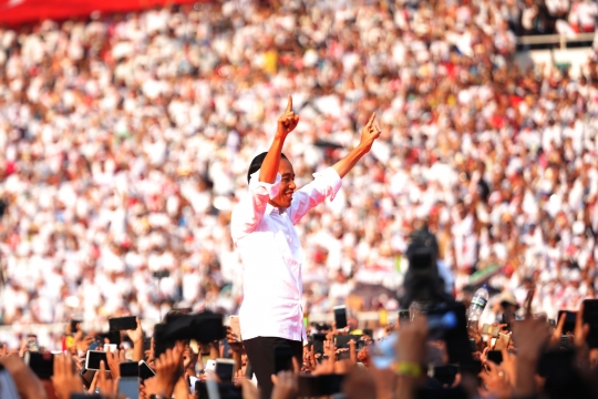 Orasi Jokowi di Depan Ribuan Pendukungnya